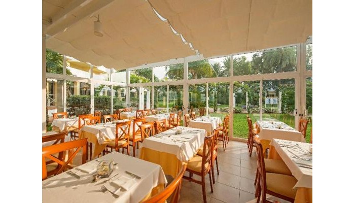 Hotel Iberostar Waves Ciudad Blanca poza 0