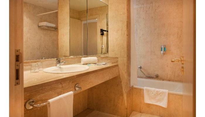 Hotel Iberostar Waves Ciudad Blanca poza 7