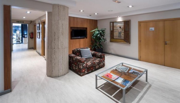 Hotel Catalonia Castellnou poza 2