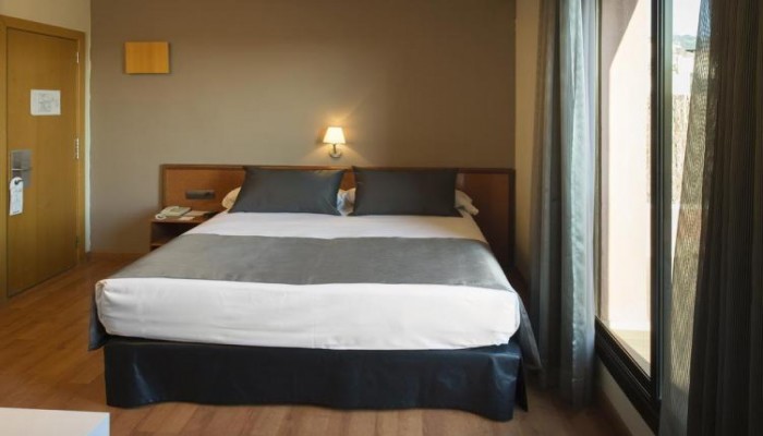 Hotel Catalonia Castellnou poza 8