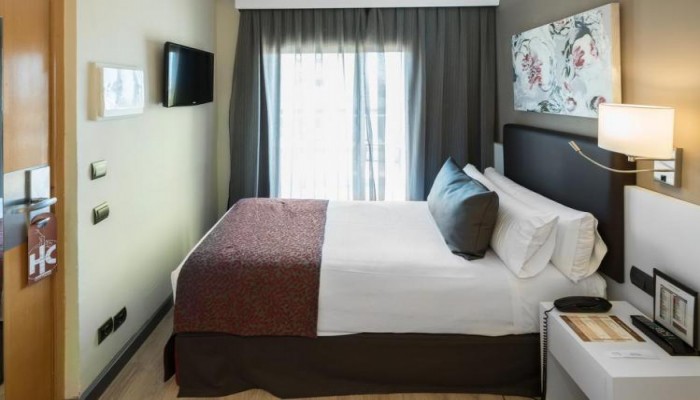 Hotel Catalonia Castellnou poza 19