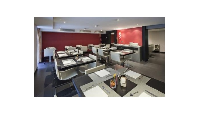 Hotel Ilunion Almirante poza 3