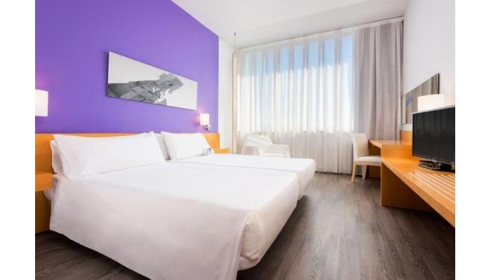 Hotel Tryp Barcelona Aeropuerto poza 9