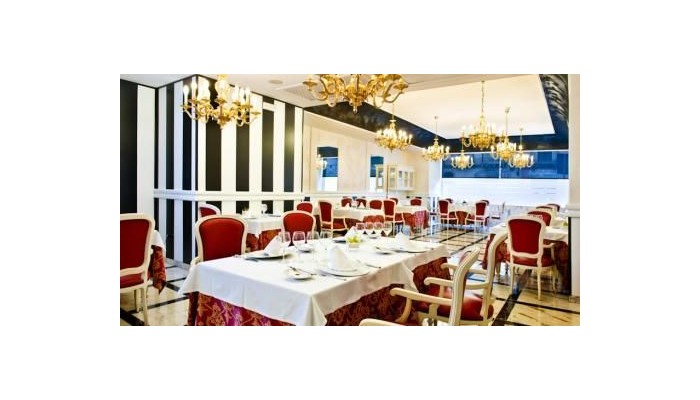 Salles Hotel Pere Iv poza 9