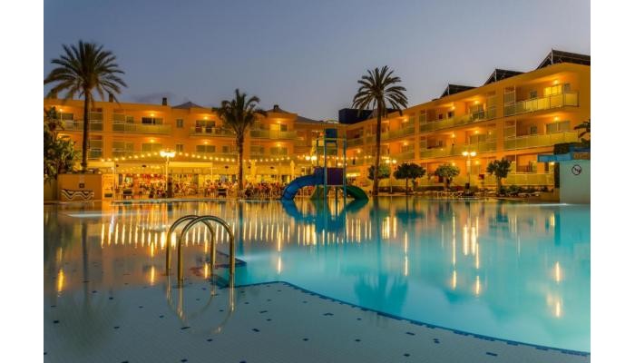 Hotel Apartamentos Terralta poza 0