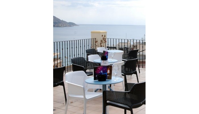 Hotel Queens (Only Adults) poza 2