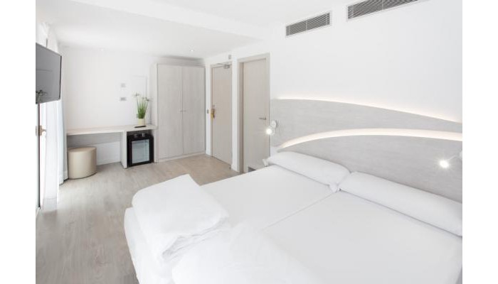 Som Llaut Boutique Hotel poza 3