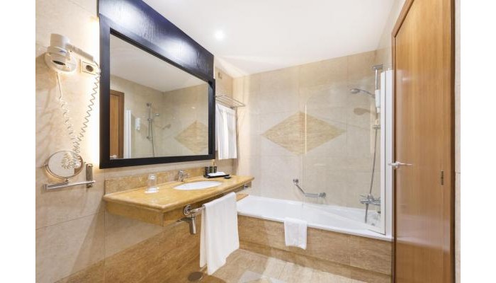 Hotel Be Live Experience La Nina poza 4