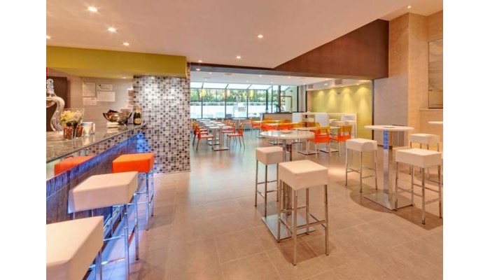 Hotel Senator Barajas poza 2