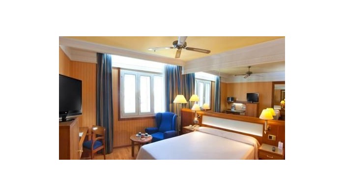 Senator Gran Via 70 Spa Hotel poza 0