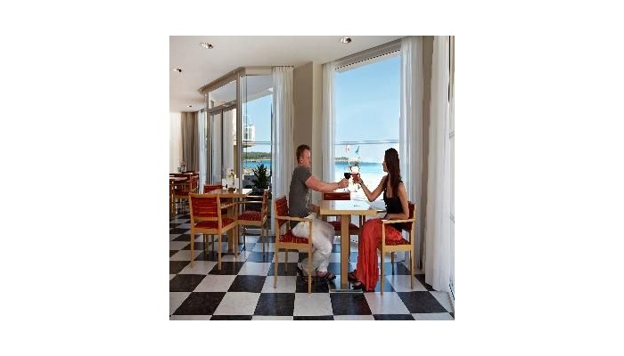 Universal Hotel Perla poza 3