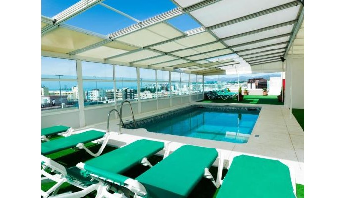 Hotel Monarque El Rodeo poza 10