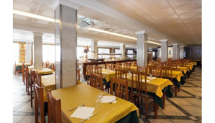 Hotel Riutort poza 1