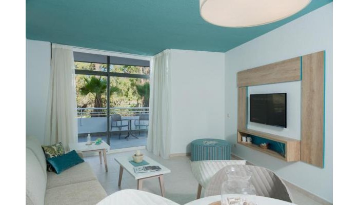 Hotel Gara Suites poza 2