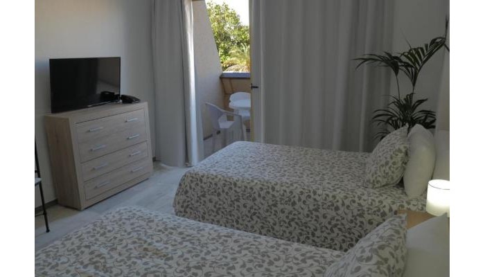 Las Piramides Resort poza 3