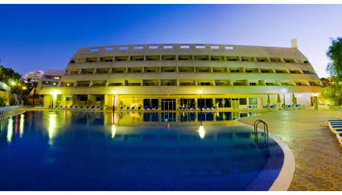 Las Piramides Resort poza 0