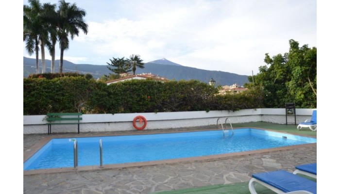 Hotel Apartamentos La Carabela poza 0