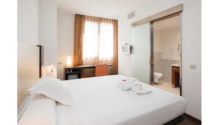 Hotel Ilunion Aqua 4 poza 0