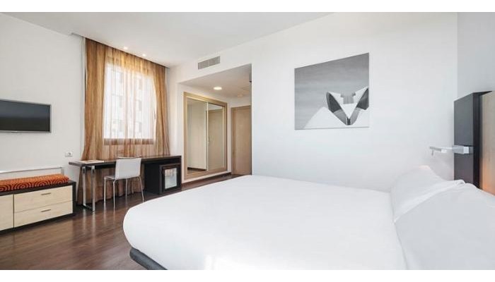 Hotel Ilunion Aqua 4 poza 2