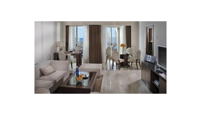 Las Arenas Balneario Resort poza 24