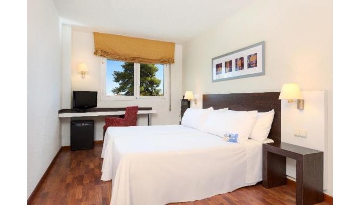 Hotel Tryp Valencia Fira poza 5