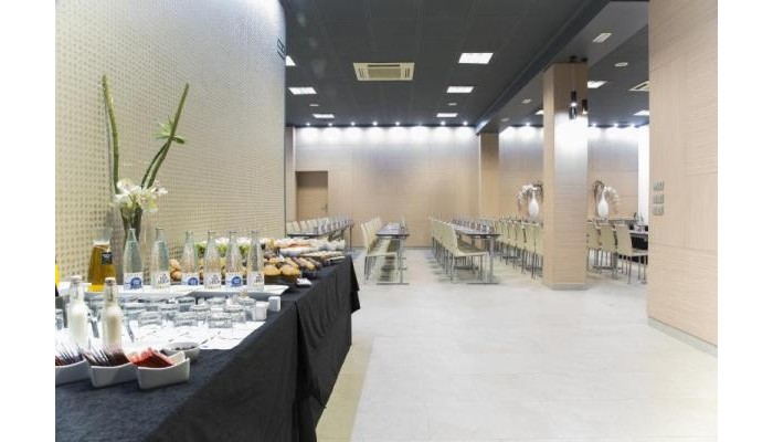 Hotel Tryp Valencia Fira poza 6