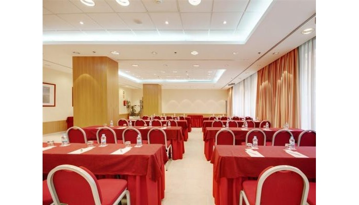 Tryp Valencia Oceanic Hotel poza 5